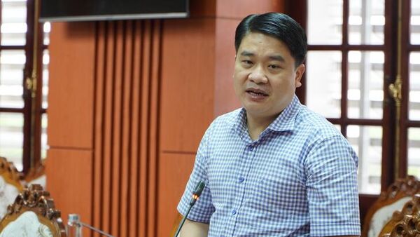 Ông Trần Văn Tân - phó chủ tịch UBND tỉnh Quảng Nam - Sputnik Việt Nam