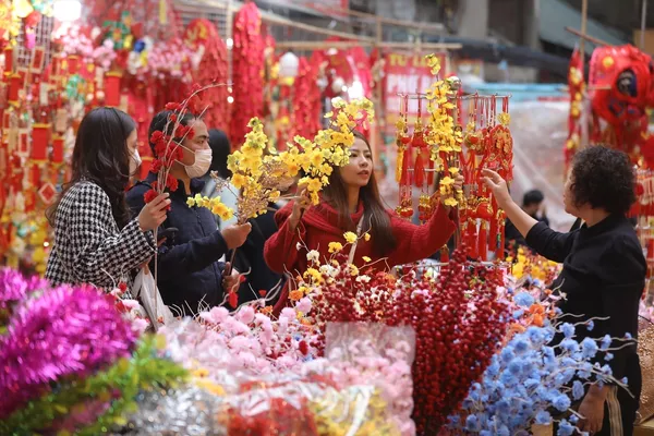 Hà Nội: Khai mạc chợ hoa Tết truyền thống phố Hàng Lược năm 2023 Hà Nội: Khai mạc chợ hoa Tết truyền thống phố Hàng Lược năm 2023