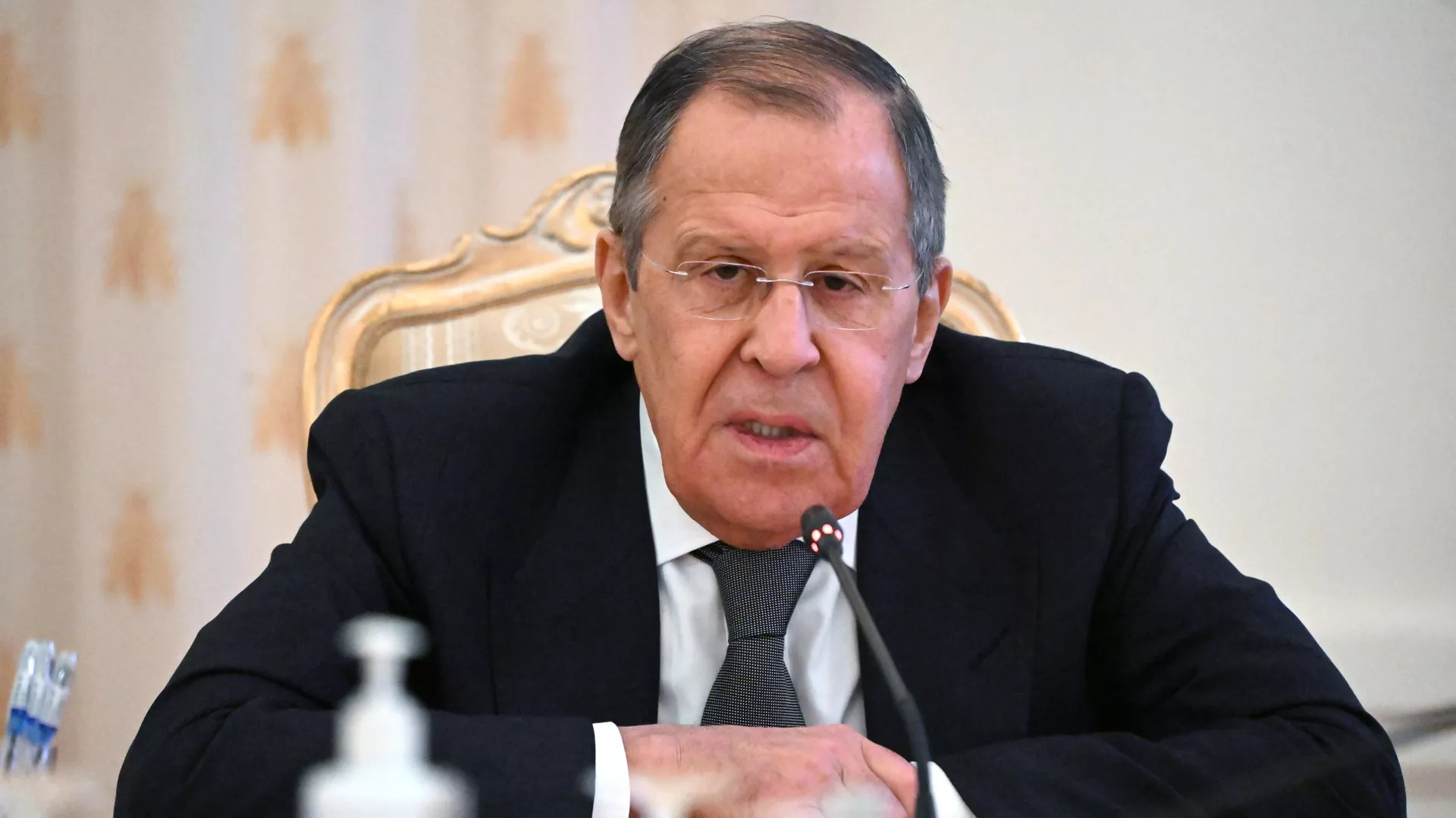 Ngoại trưởng Nga S. Lavrov