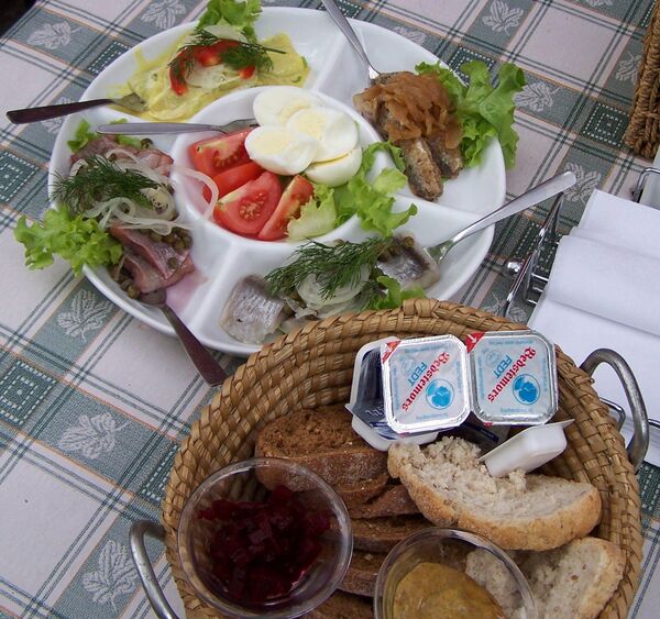 Cá trích ngâm chua. Cá trích ngâm chua. - Sputnik Việt Nam