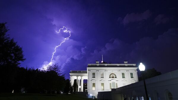 Sét đánh vào Nhà Trắng ở Washington - Sputnik Việt Nam