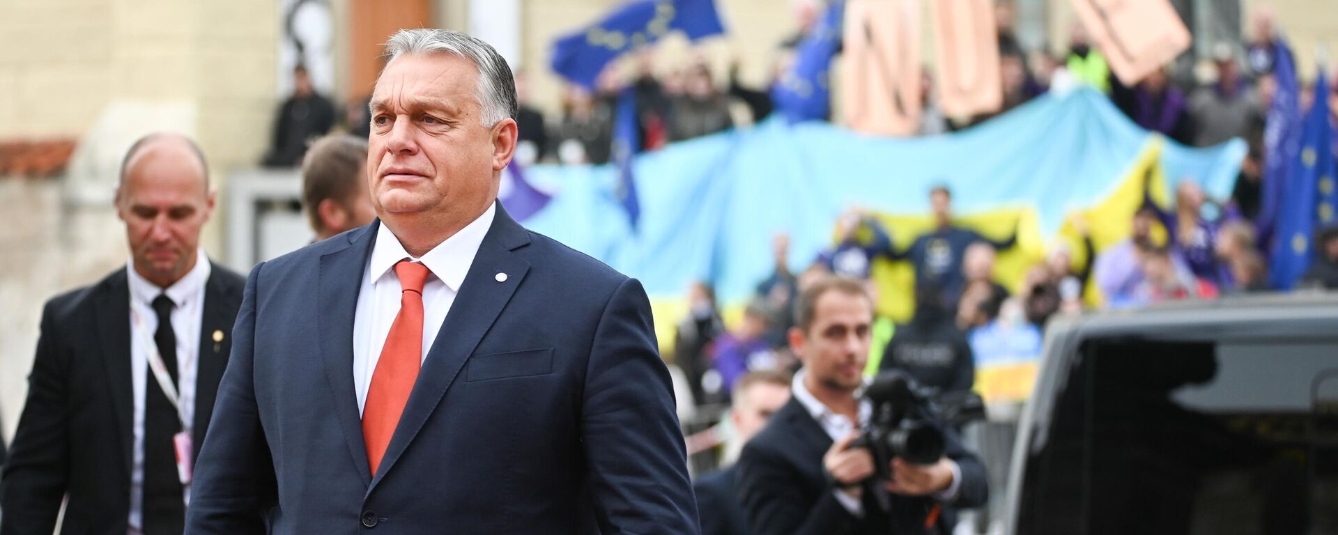 Thủ tướng Hungary Viktor Orban đến dự hội nghị thượng đỉnh không chính thức ở Praha. - Sputnik Việt Nam, 1920, 26.09.2022