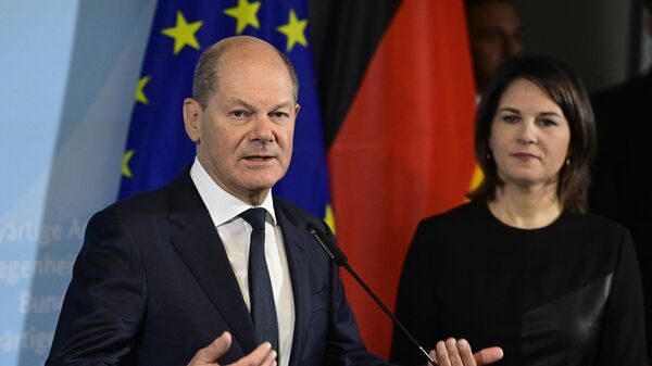 Thủ tướng Olaf Scholz và Ngoại trưởng Annalena Baerbock - Sputnik Việt Nam