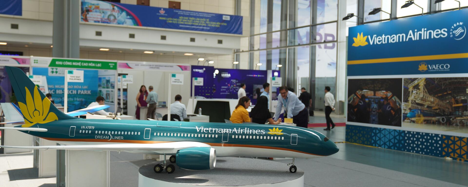 Hội chợ Triển lãm quốc tế AeroExpo Hanoi & Vietnam Aviation Forum 2023 - Sputnik Việt Nam, 1920, 13.03.2024