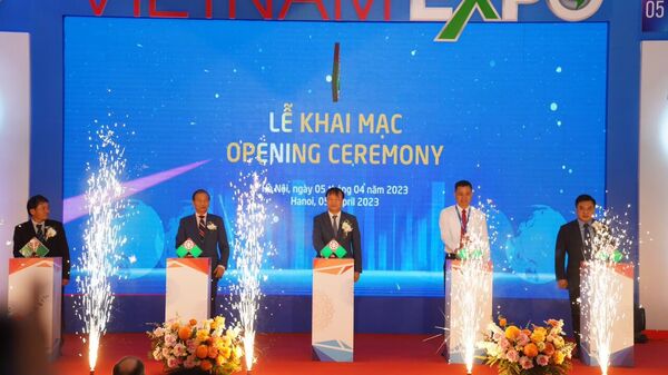 Khai mạc Hội chợ Thương mại Quốc tế Việt Nam - Vietnam Expo 32 - Sputnik Việt Nam