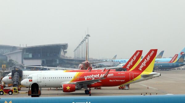 Với kỳ nghỉ lễ kéo dài tới 5 ngày sắp tới, Vietjet đã chuẩn bị tất cả các nguồn lực để phục vụ nhu cầu đi lại của người dân. - Sputnik Việt Nam