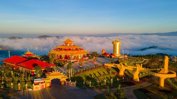 Khu tham quan du lịch văn hóa tâm linh Samten Hills Dalat vừa được khánh thành ngày 7-3 - Sputnik Việt Nam