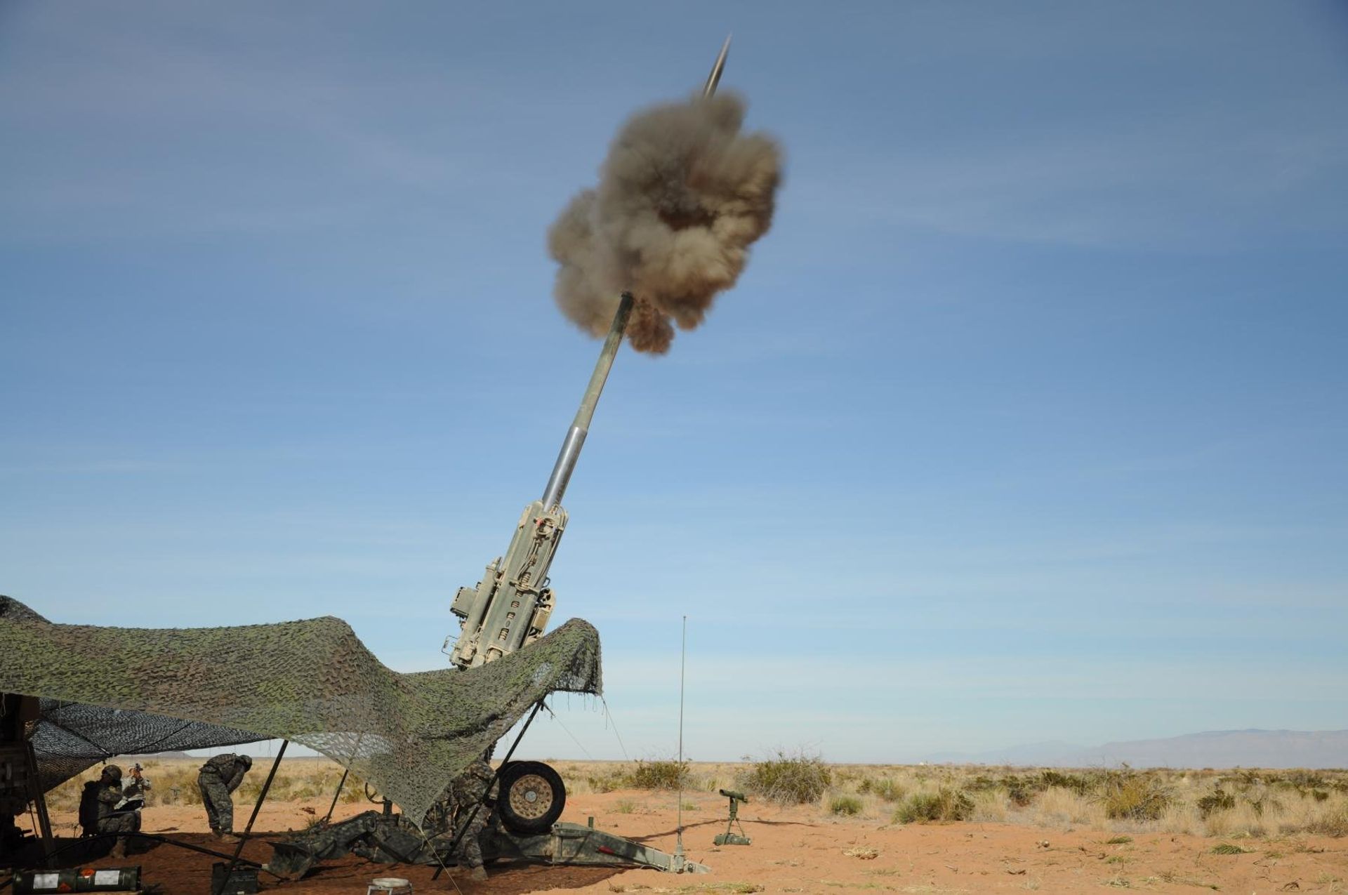 M982 Excalibur 155 mm phóng từ nòng lựu pháo M777 khai hỏa, Mỹ - Sputnik Việt Nam, 1920, 20.04.2023