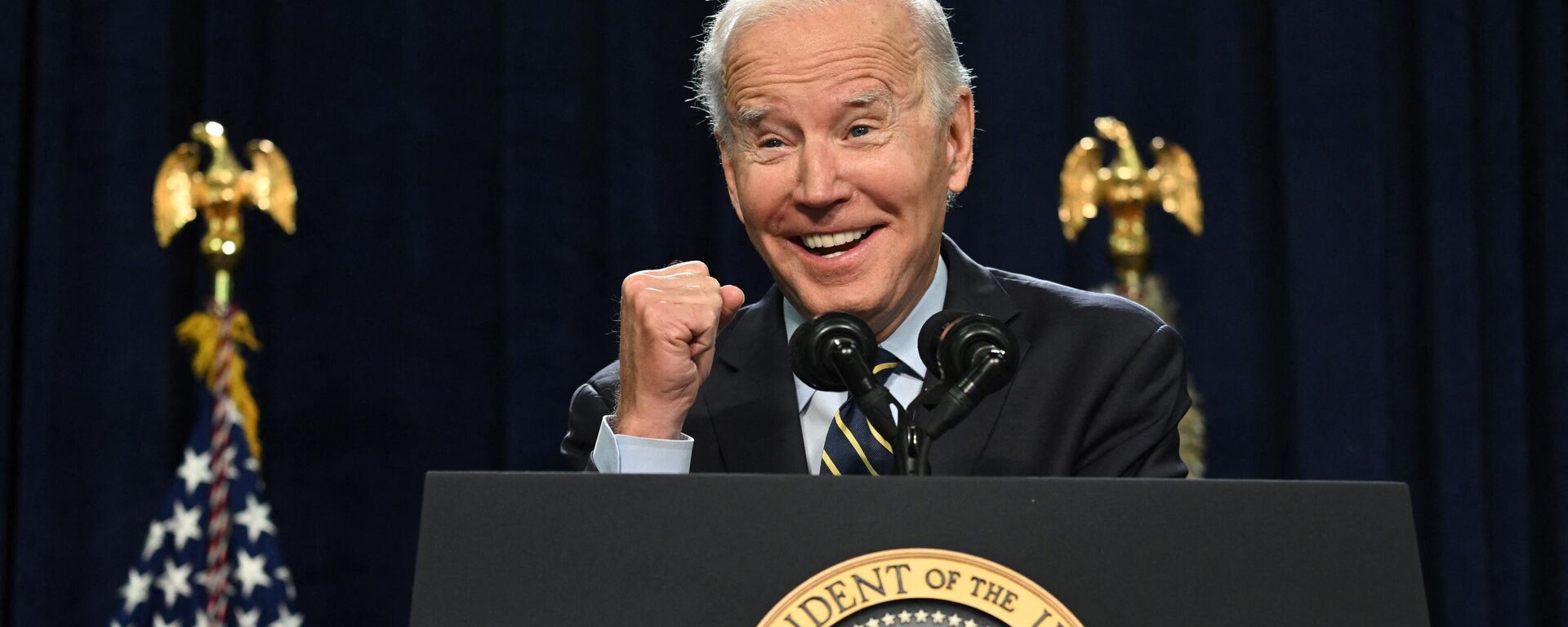 Tổng thống  Hoa Kỳ Joe Biden - Sputnik Việt Nam, 1920, 21.05.2023