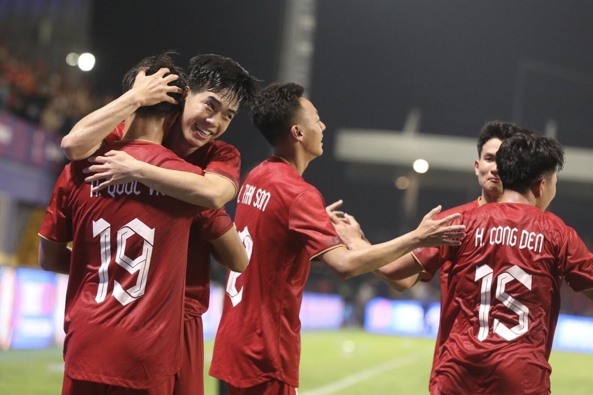 SEA Games 32: U22 Việt Nam thắng Lào 2-0 - Sputnik Việt Nam, 1920, 02.05.2023