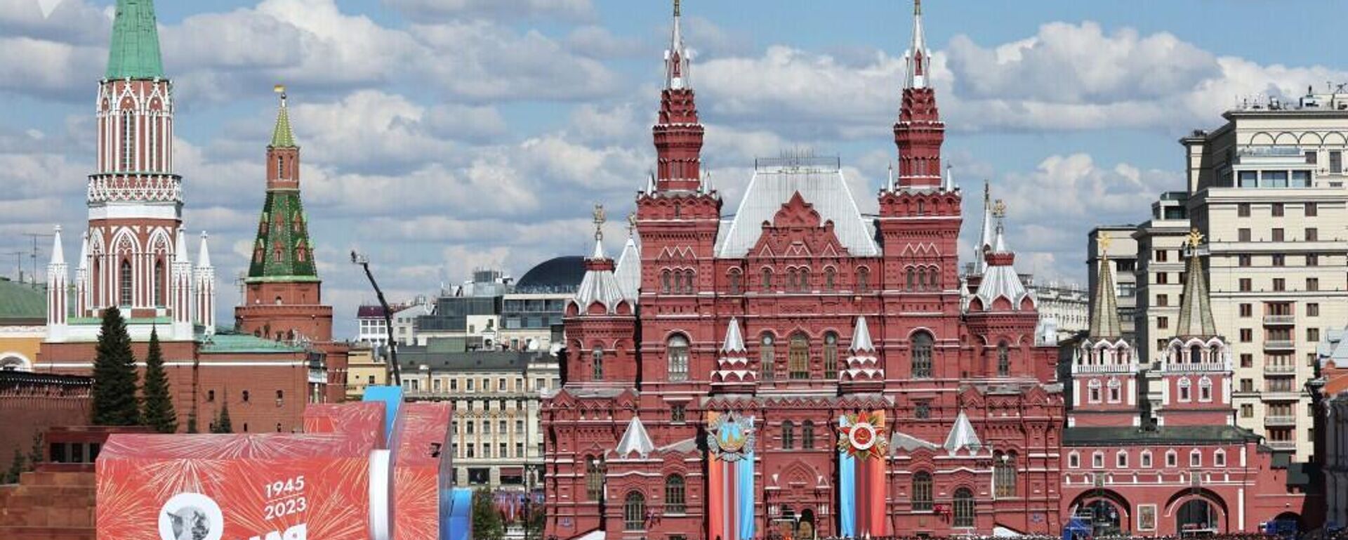 Duyệt binh ngày Chiến thắng ở Nga, 09/05/23 - Sputnik Việt Nam, 1920, 04.05.2025