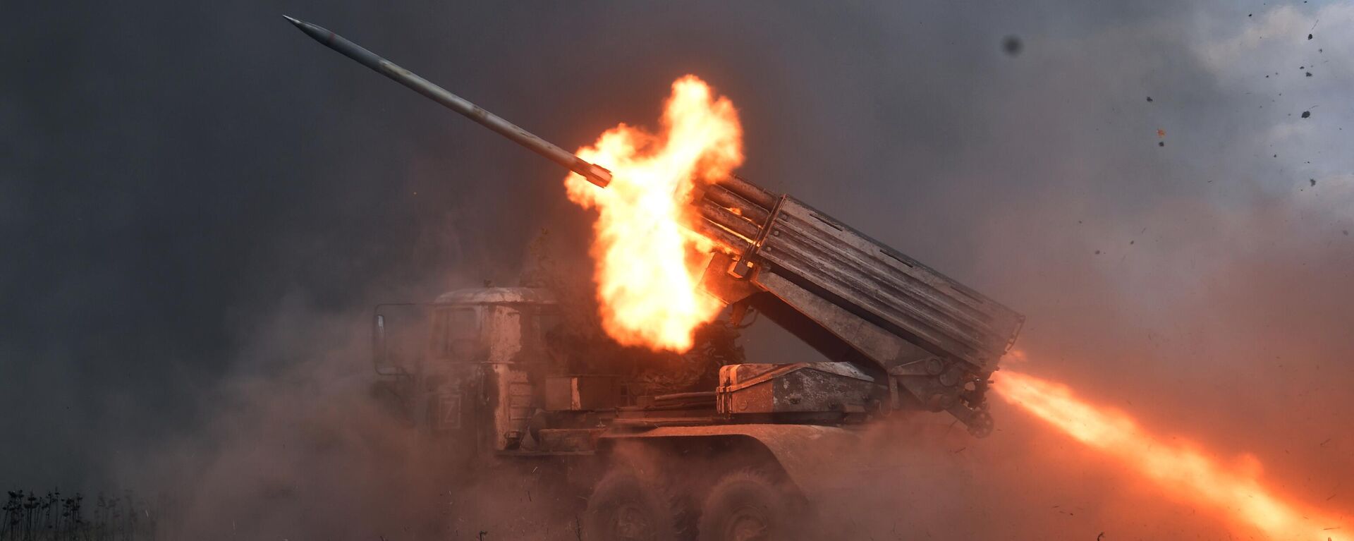 Công việc chiến đấu của các phi hành đoàn MLRS Tornado-G - Sputnik Việt Nam, 1920, 23.05.2023