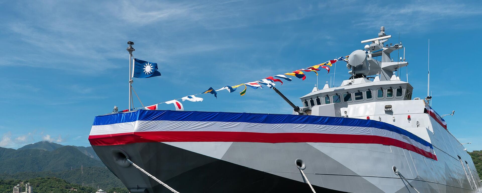 Tàu hộ tống tàng hình đa năng lớp Tojiang - Sputnik Việt Nam, 1920, 29.05.2023