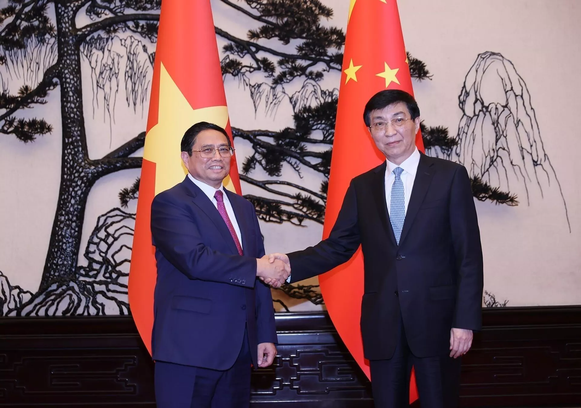 Thủ tướng Phạm Minh Chính hội kiến Chủ tịch Chính hiệp Trung Quốc Vương Hỗ Ninh Thủ tướng Phạm Minh Chính hội kiến Chủ tịch Chính hiệp Trung Quốc Vương Hỗ Ninh - Sputnik Việt Nam, 1920, 27.06.2023