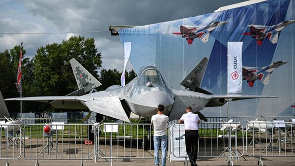 Máy bay Su-57 tại Diễn đàn Kỹ thuật-Quân sự Quốc tế ARMY-2023 - Sputnik Việt Nam