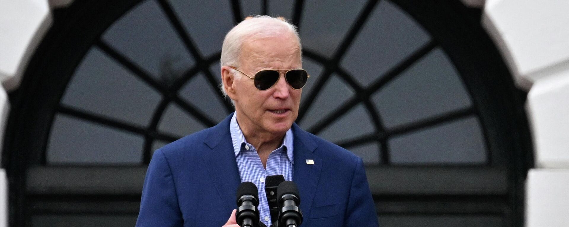 Tổng thống Mỹ Joe Biden  - Sputnik Việt Nam, 1920, 28.08.2023