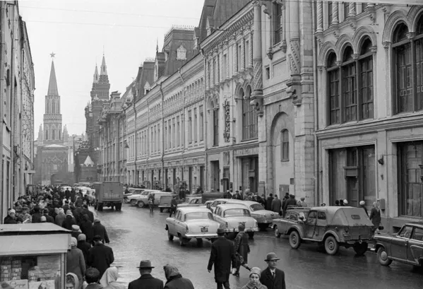 Phố Nikolskaya ở Moskva Phố Nikolskaya ở Moskva - Sputnik Việt Nam