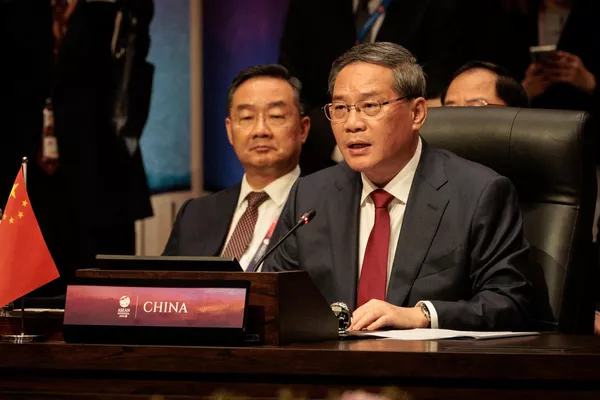 Thủ tướng Quốc vụ viện Trung Quốc Lý Cường tại Hội nghị cấp cao ASEAN -Trung Quốc ở Indonesia Thủ tướng Quốc vụ viện Trung Quốc Lý Cường tại Hội nghị cấp cao ASEAN -Trung Quốc ở Indonesia - Sputnik Việt Nam