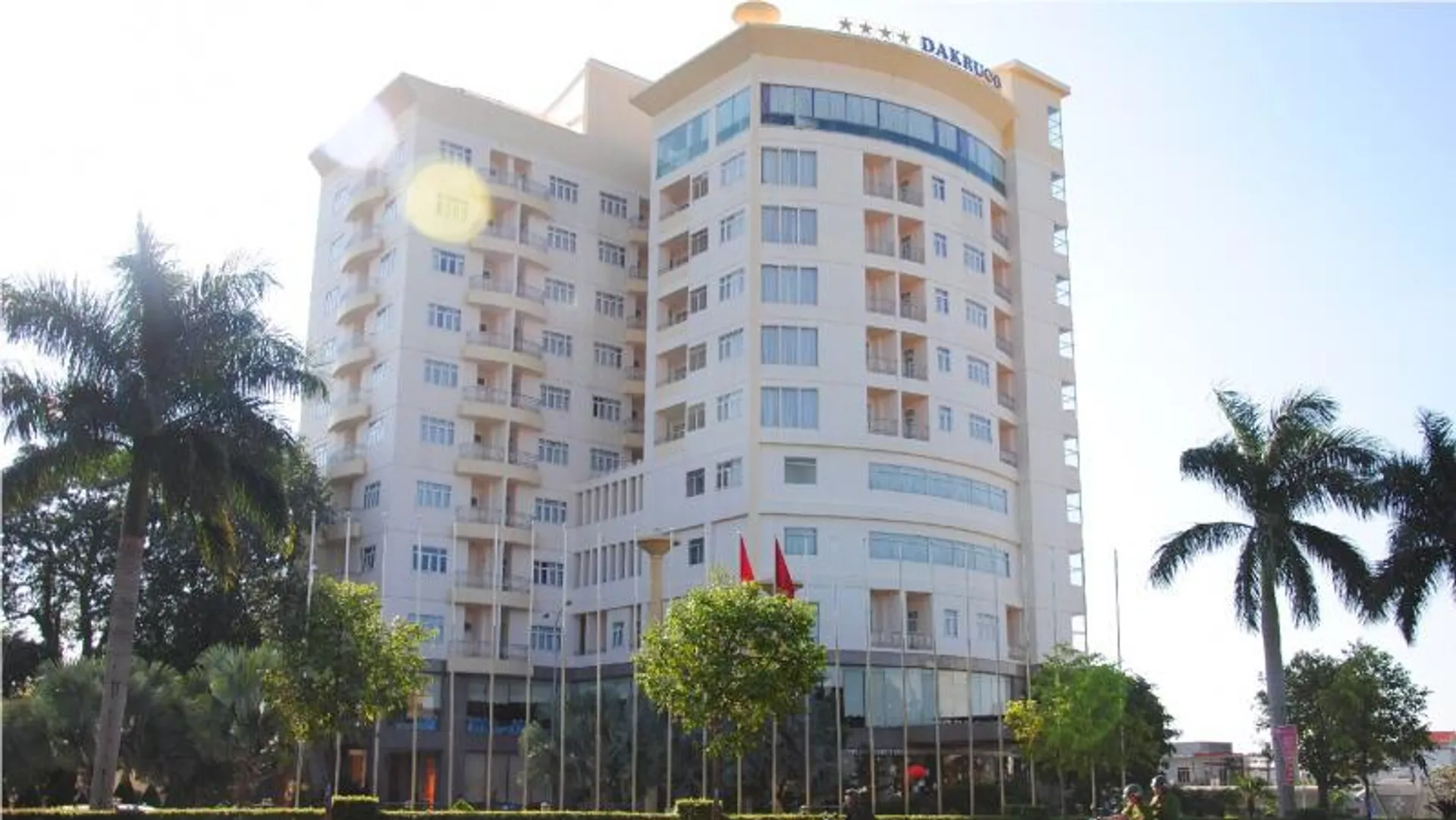 Khách sạn DAKRUCO, một trong những dự án gây thua lỗ trong đầu tư của Công ty TNHH MTV cao su Đắk Lắk.