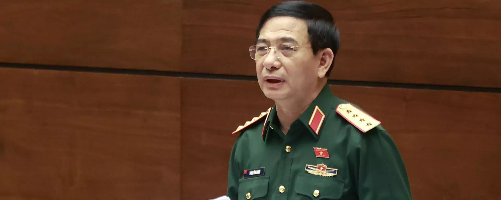 Bộ trưởng Bộ Quốc phòng Phan Văn Giang giải trình, làm rõ một số vấn đề đại biểu Quốc hội nêu. Bộ trưởng Bộ Quốc phòng Phan Văn Giang giải trình, làm rõ một số vấn đề đại biểu Quốc hội nêu. - Sputnik Việt Nam, 1920, 30.10.2023