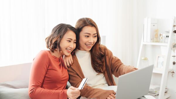 Shopping online  - Sputnik Việt Nam