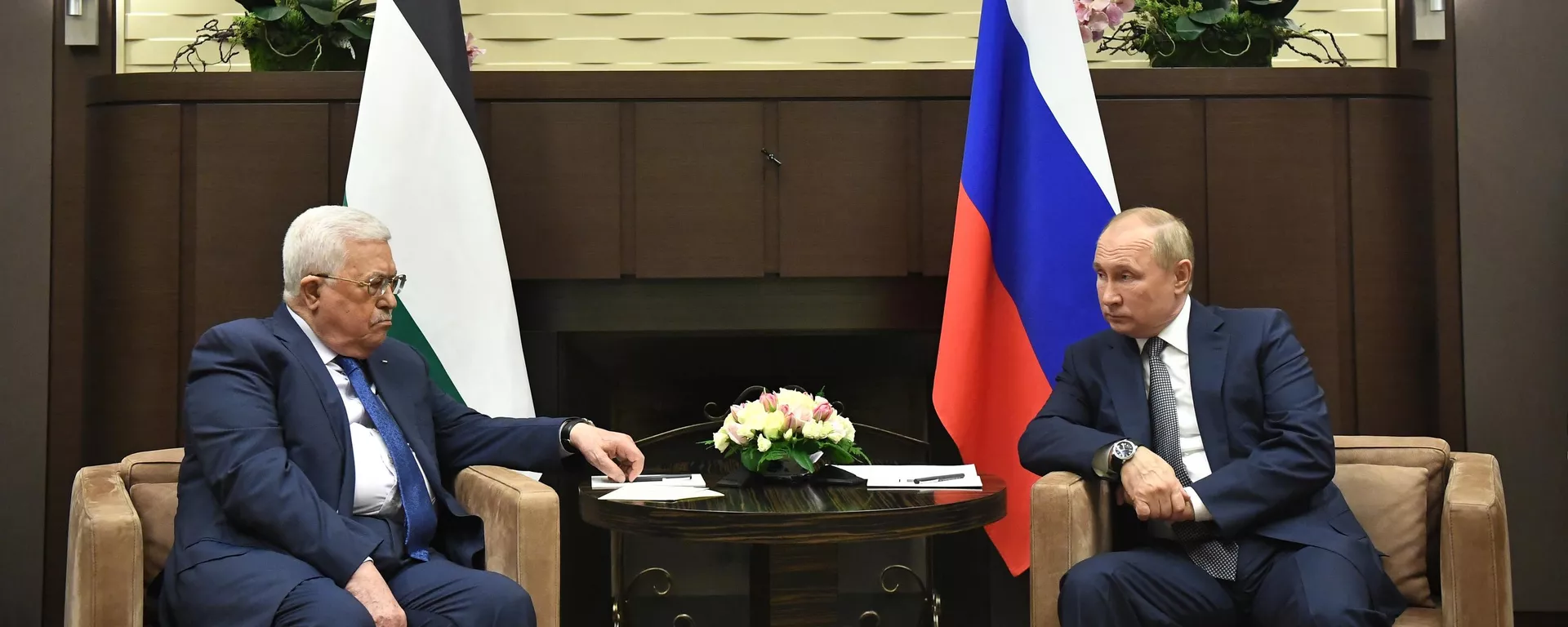Tổng thống Nga V. Putin gặp Tổng thống Palestine M. Abbas - Sputnik Việt Nam, 1920, 28.11.2023
