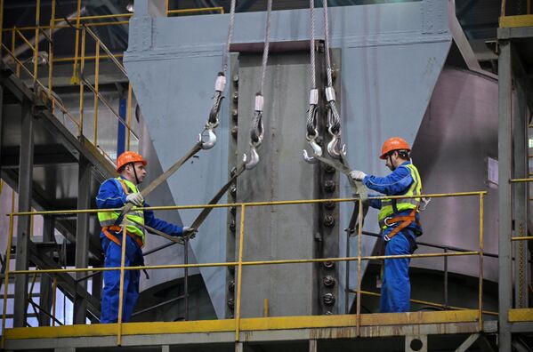 Sản xuất nhà máy lò phản ứng hạt nhân thứ hai RITM-200 cho tàu phá băng hạt nhân &quot;Chukotka&quot; của Nga - Sputnik Việt Nam