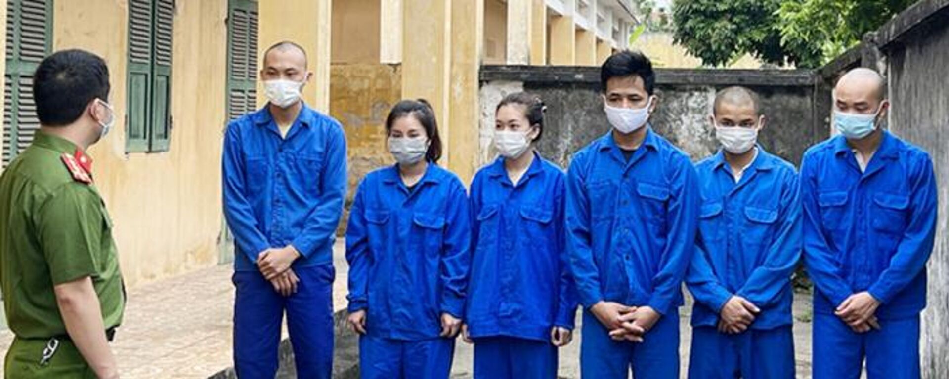 Các đối tượng tham gia sàn Vista bị Công an tỉnh Hải Dương bắt giữa Các đối tượng tham gia sàn Vista bị Công an tỉnh Hải Dương bắt giữa - Sputnik Việt Nam, 1920, 09.12.2023