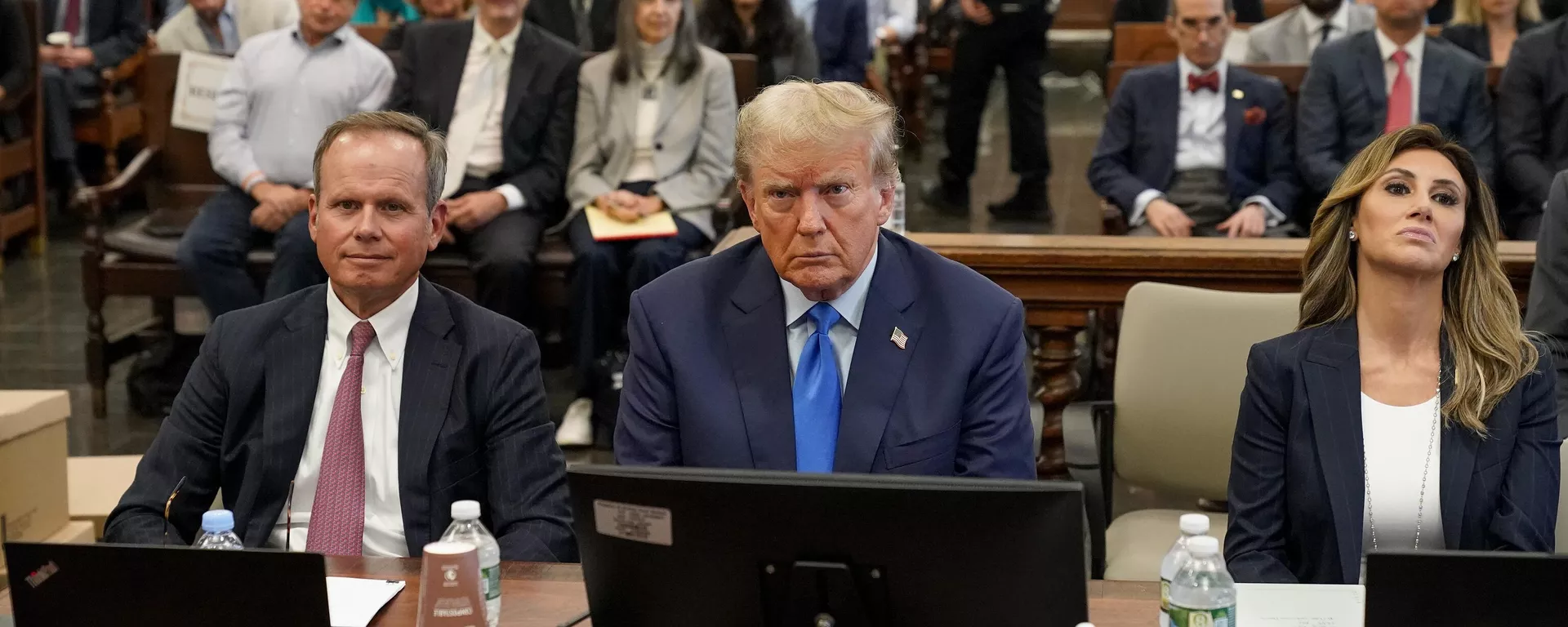 Ông Donald Trump trong phiên tòa ở New York - Sputnik Việt Nam, 1920, 31.05.2024
