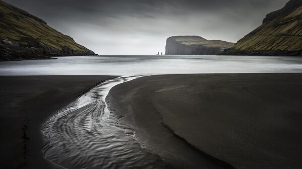 Bức ảnh Tjomuvik của nhiếp ảnh gia Ireland Ciaran Willmore, giải nhất hạng mục Special Awards. Seascapes cuộc thi The 10th International Landscape Photographer of the Year - Sputnik Việt Nam