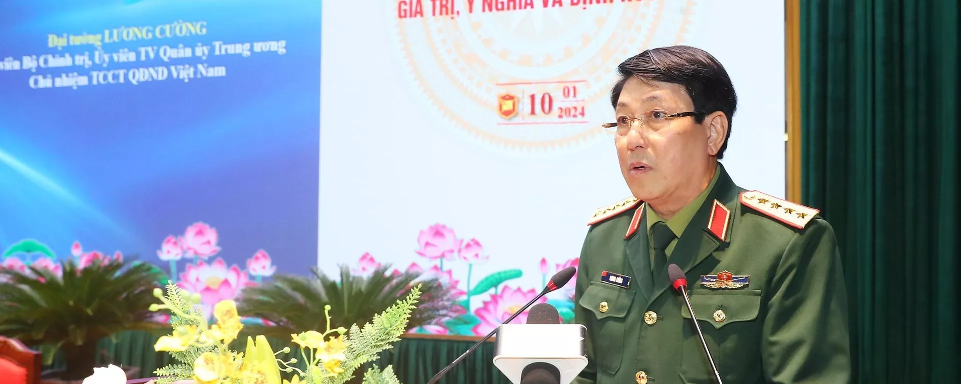 Đại tướng Lương Cường phát biểu đề dẫn.  - Sputnik Việt Nam, 1920, 18.01.2024