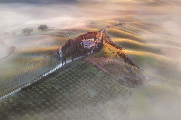 Tác phẩm của nhiếp ảnh gia Slovenia AndreJa Ravnak, giải tuyệt đối trong cuộc thi Travel Photographer of the Year 2023 - Sputnik Việt Nam