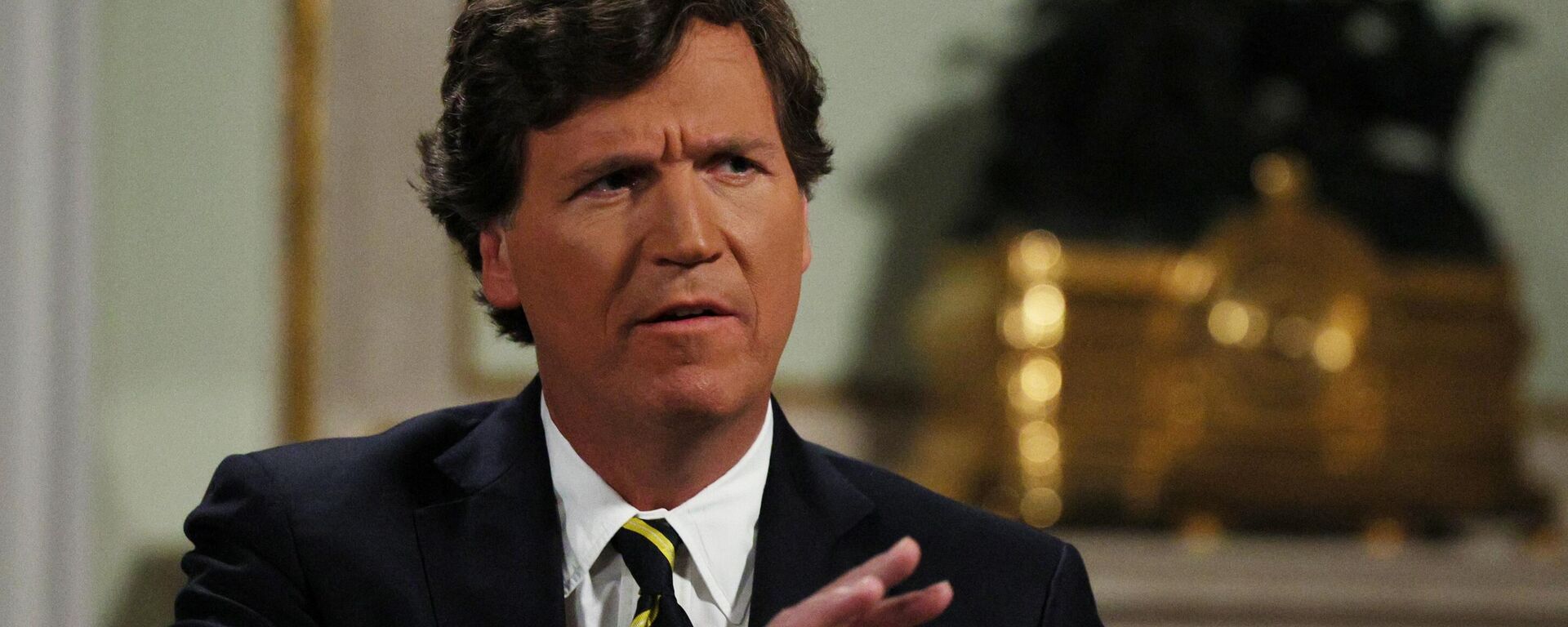 Nhà báo Mỹ Tucker Carlson  - Sputnik Việt Nam, 1920, 01.06.2024