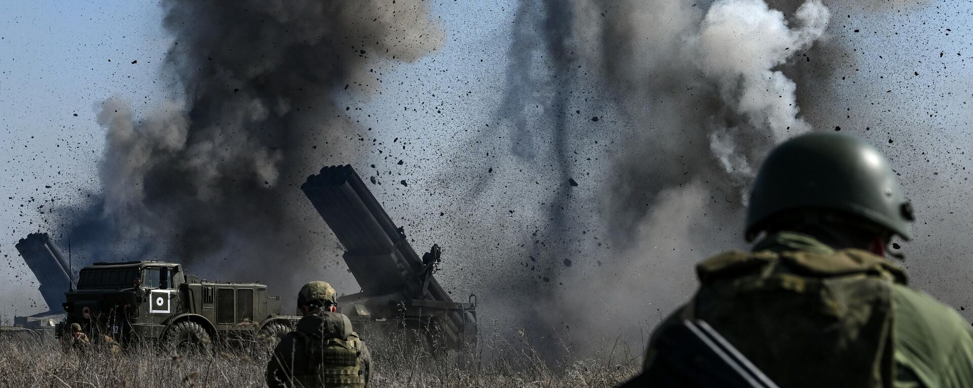 Hệ thống tên lửa phóng loạt (MLRS) 9K57 Uragan - Sputnik Việt Nam, 1920, 08.05.2024