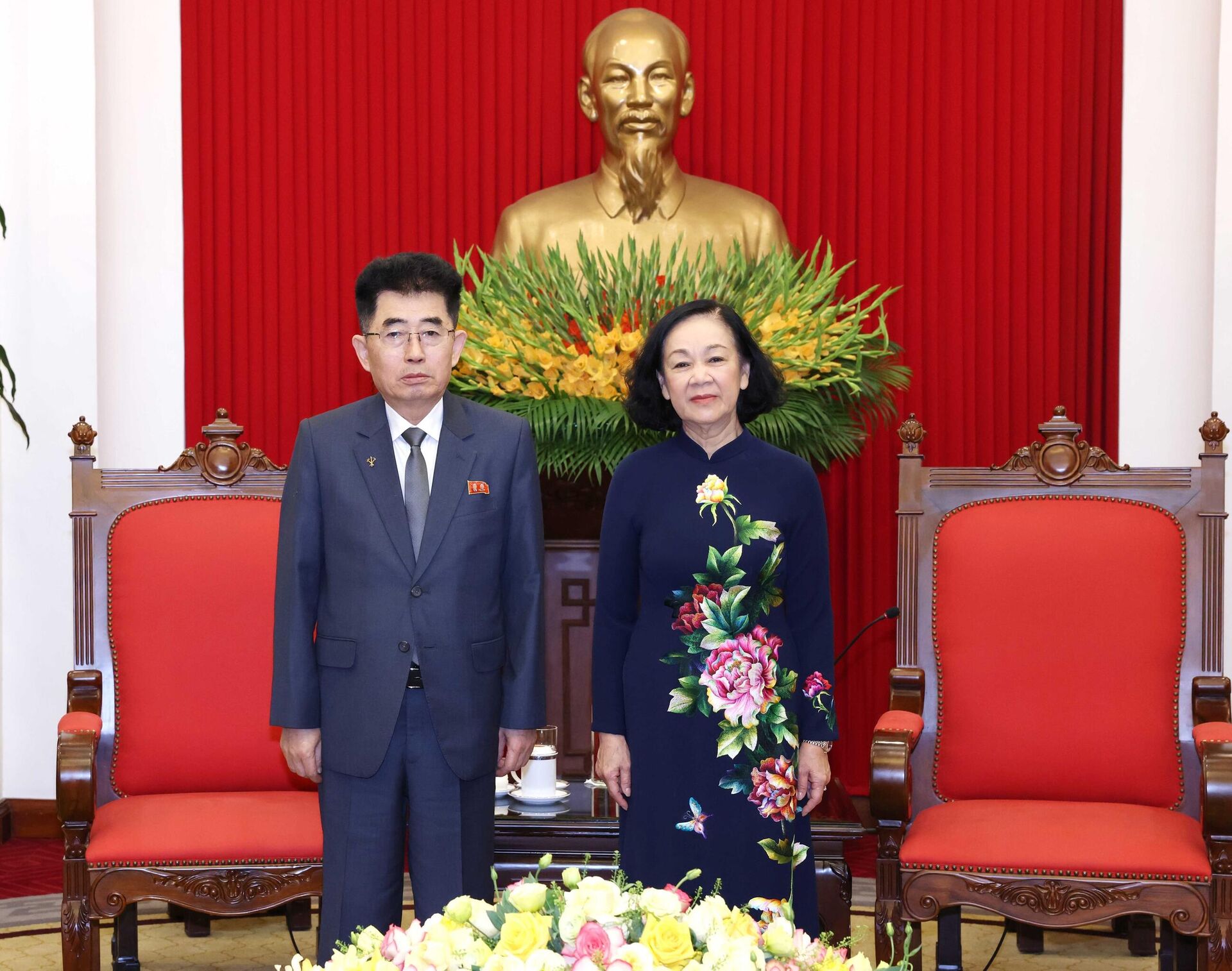 Thường trực Ban Bí thư tiếp Đoàn đại biểu Đảng Lao động Triều Tiên - Sputnik Việt Nam, 1920, 26.03.2024