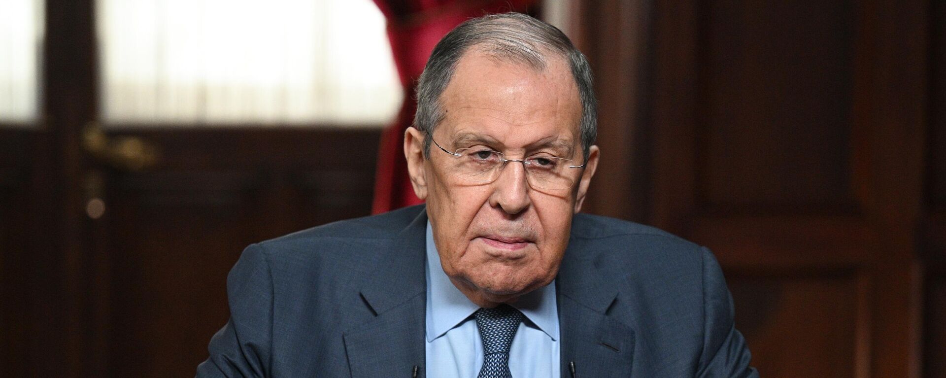 Ngoại trưởng Nga Sergei Lavrov trả lời phỏng vấn trực tiếp của Sputnik và hai đài phát thanh lớn của nước Nga là đài “Komsomolskaya Pravda” và “Govorit Moskva” - Sputnik Việt Nam, 1920, 19.04.2024