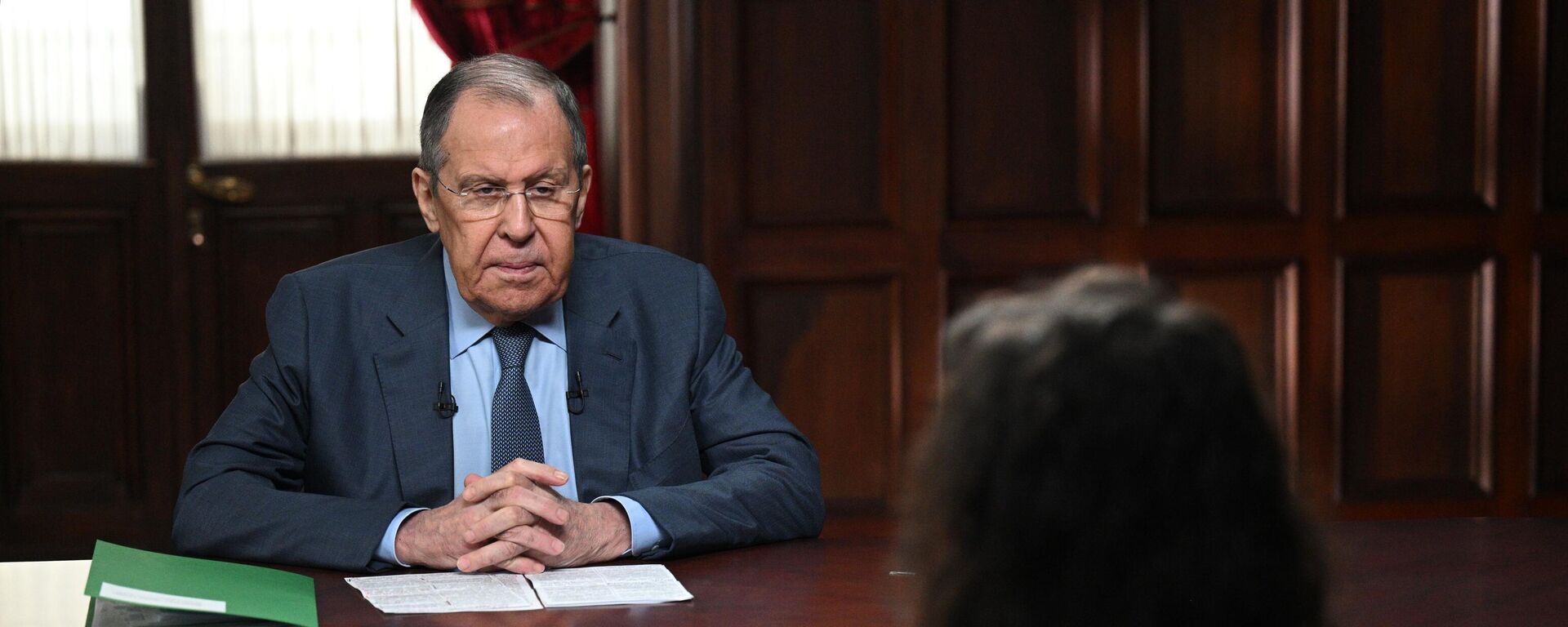 Ngoại trưởng Nga Sergei Lavrov trả lời phỏng vấn trực tiếp của Sputnik và hai đài phát thanh lớn của nước Nga là đài “Komsomolskaya Pravda” và “Govorit Moskva” - Sputnik Việt Nam, 1920, 19.04.2024