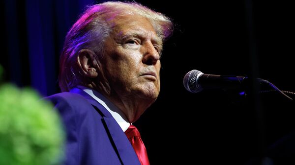 FILE - Former President Donald Trump speaks at a fundraiser event for the Alabama GOP, Friday, Aug. 4, 2023, in Montgomery, Ala. Former Vice President Mike Pence is refuting claims from Trump's legal team that Trump never asked him to reject votes from certain states while certifying the 2020 election.  - Sputnik Việt Nam