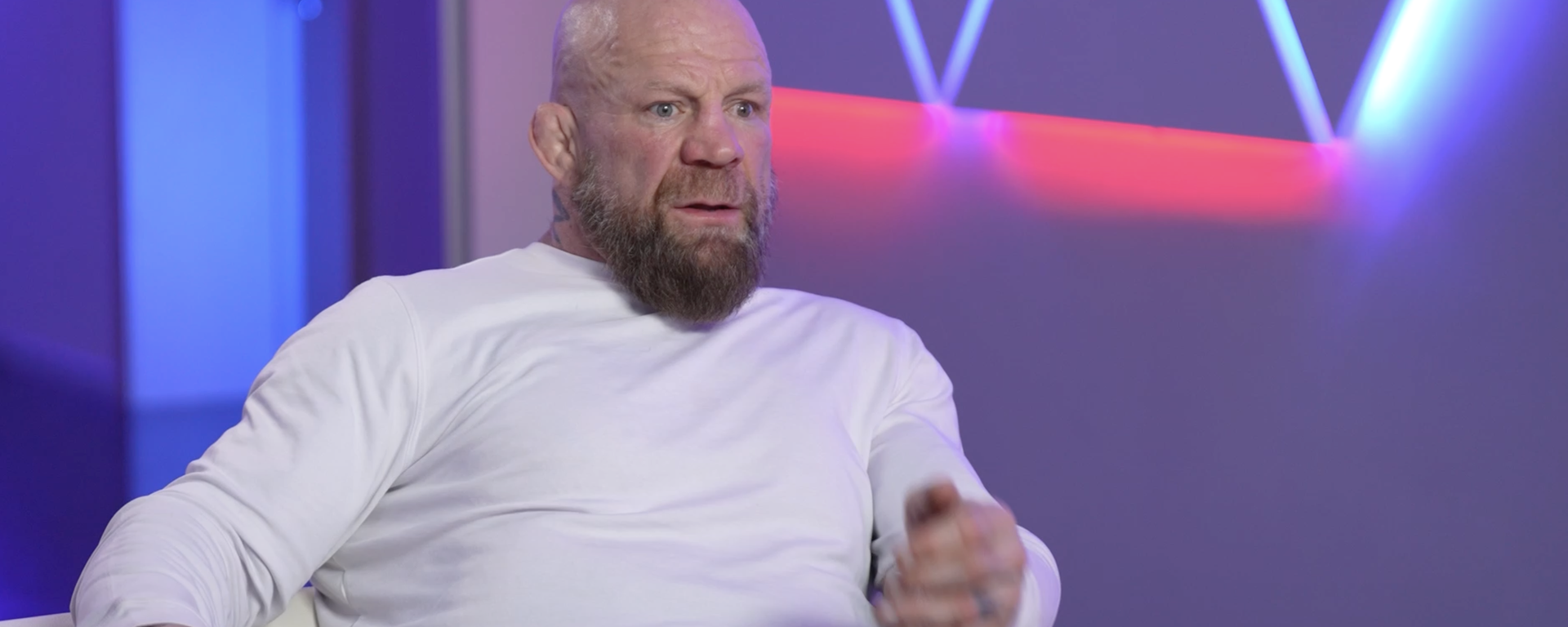 Võ sĩ tổng hợp người Mỹ Jeff Monson giải thích lý do từ bỏ quốc tịch Mỹ - Sputnik Việt Nam, 1920, 29.05.2024