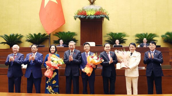Quốc hội bầu, phê chuẩn một số chức danh trong Quốc hội và Chính phủ - Sputnik Việt Nam