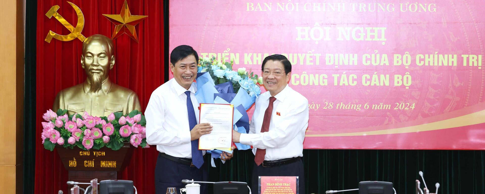 Phó Trưởng Ban Nội chính Trung ương Nguyễn Hữu Đông phát biểu nhận nhiệm vụ - Sputnik Việt Nam, 1920, 28.06.2024