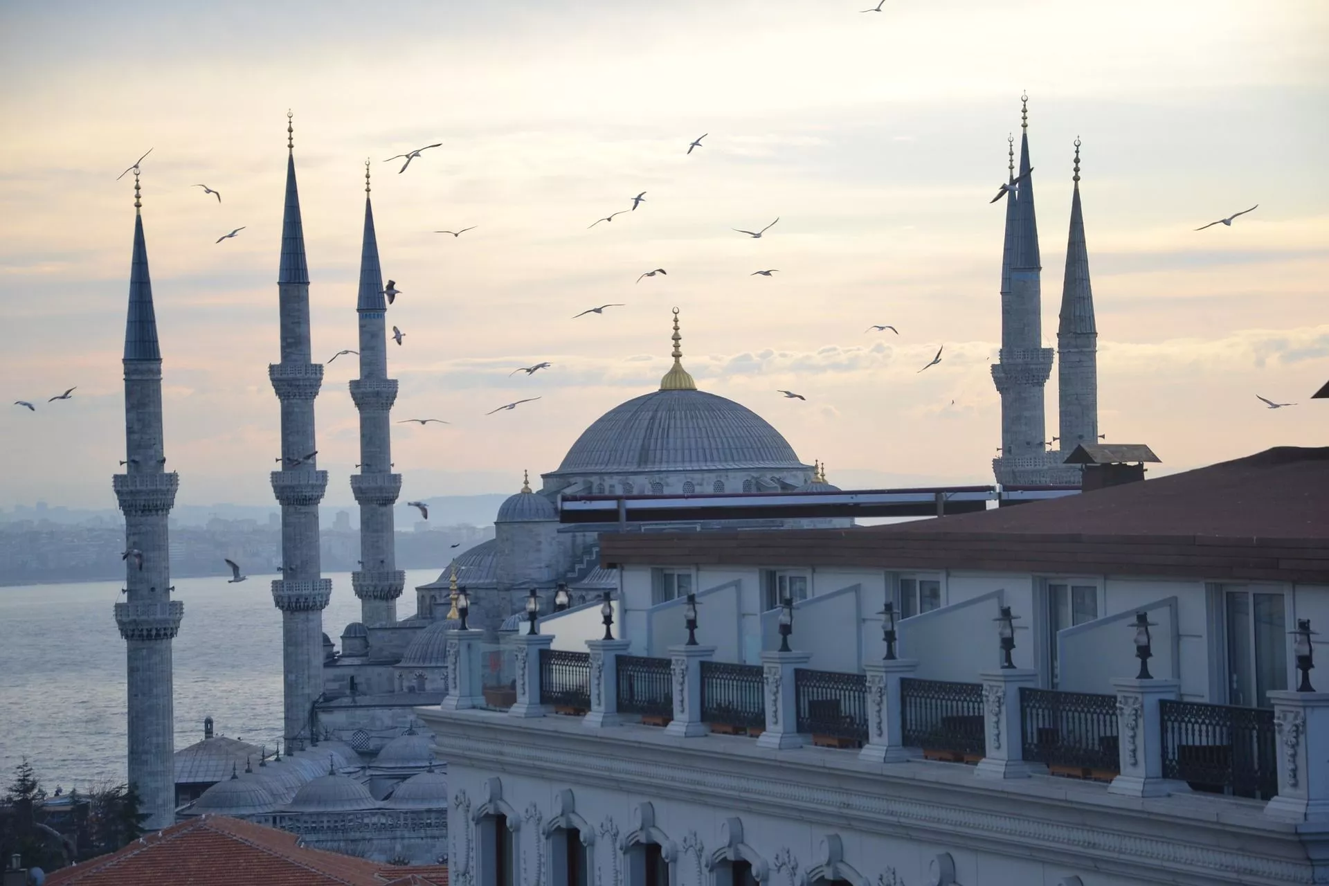 Nhà thờ Hồi giáo Sultan Ahmed Nhà thờ Hồi giáo Sultan Ahmed - Sputnik Việt Nam, 1920, 22.07.2024
