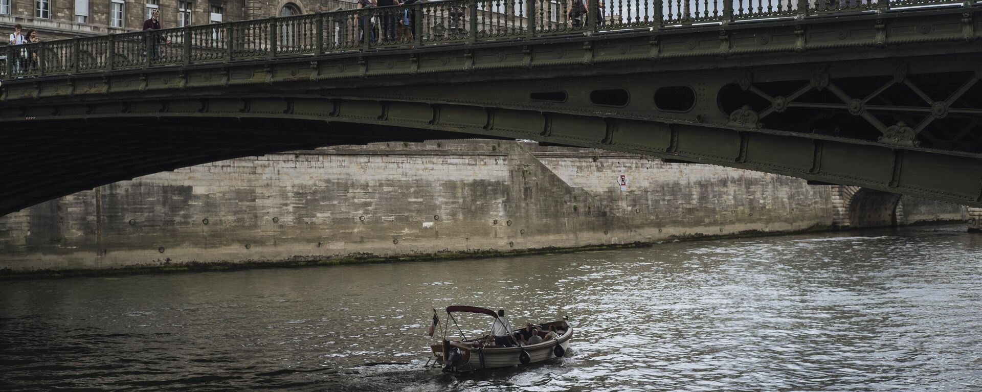 Sông Seine, Paris, Pháp - Sputnik Việt Nam, 1920, 28.07.2024