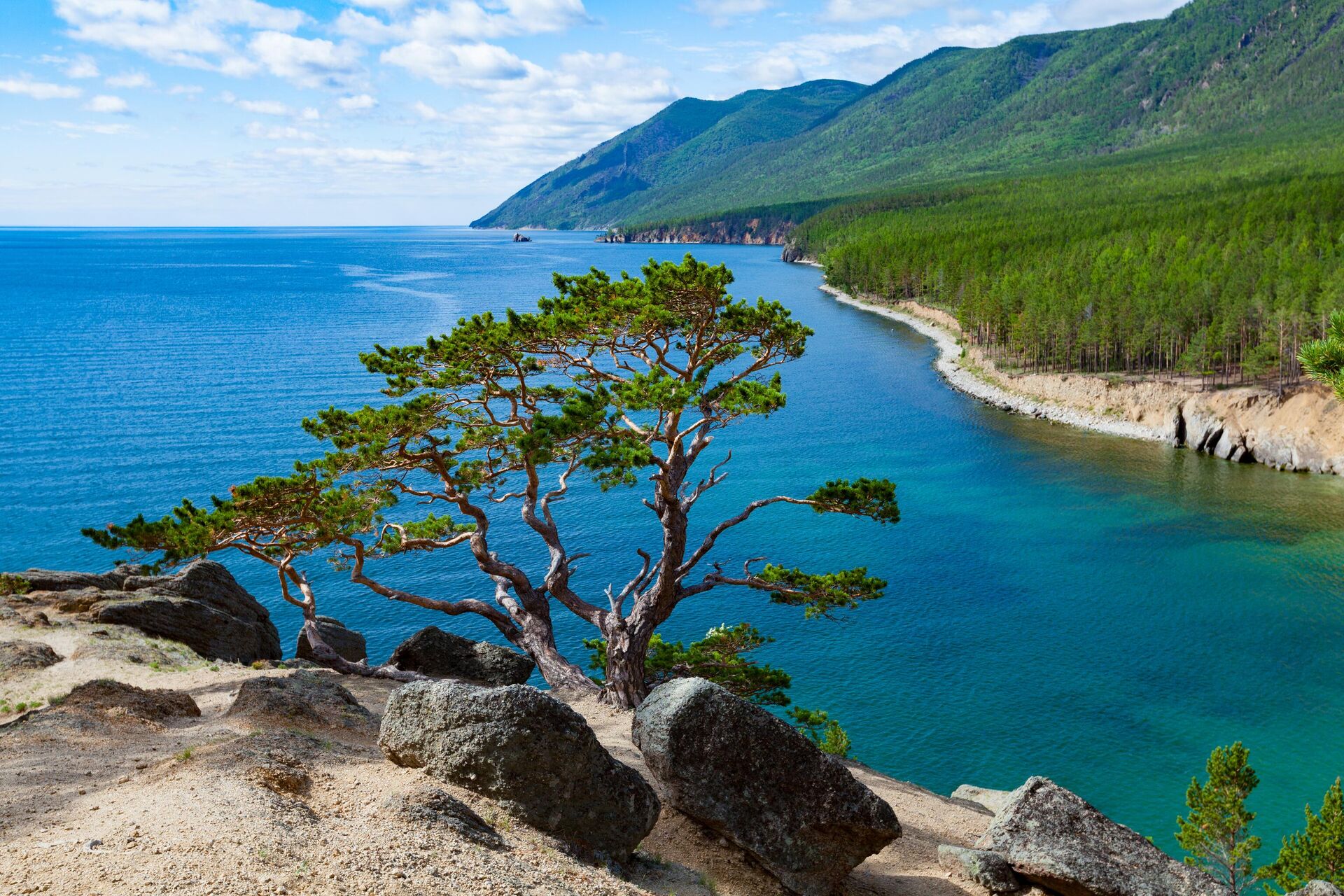 Hồ Baikal ở Siberia, Nga - Sputnik Việt Nam, 1920, 01.08.2024