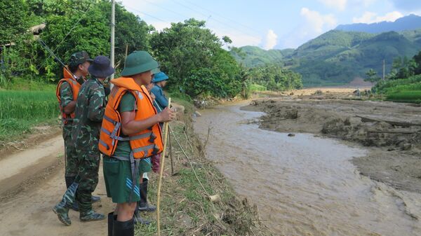 Lào Cai tập trung tìm kiếm, cứu nạn và ổn định đời sống người dân Làng Nủ sau lũ                               - Sputnik Việt Nam