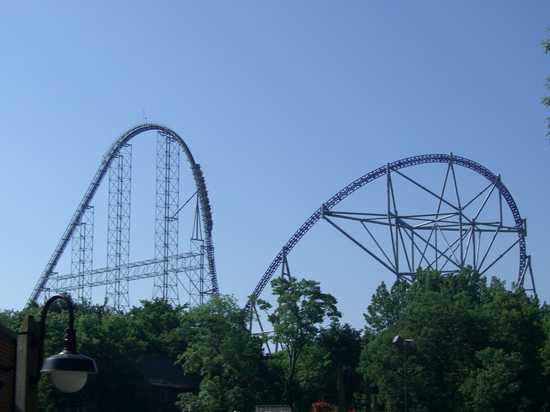 Millennium Force (Cedar Point, Mỹ) - Sputnik Việt Nam, 1920, 18.09.2024