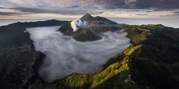 Ảnh của tác giả Indonesia Fikri Muharom, được vinh danh là SE Asia Photographer của cuộc thi EPSON International Pano Awards lần thứ 15 - Sputnik Việt Nam