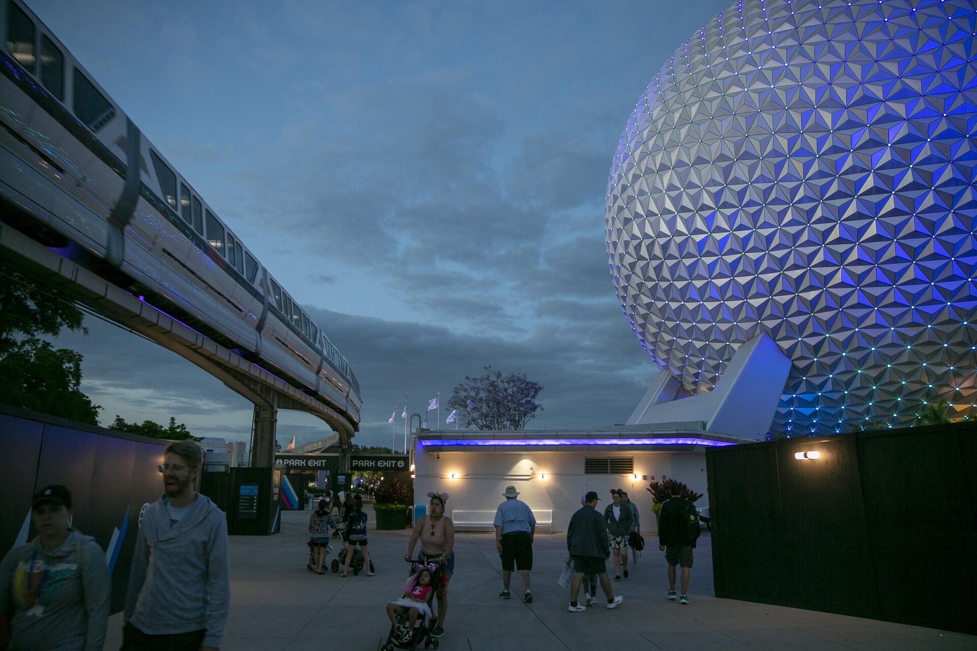 Epcot  - Sputnik Việt Nam, 1920, 11.10.2024