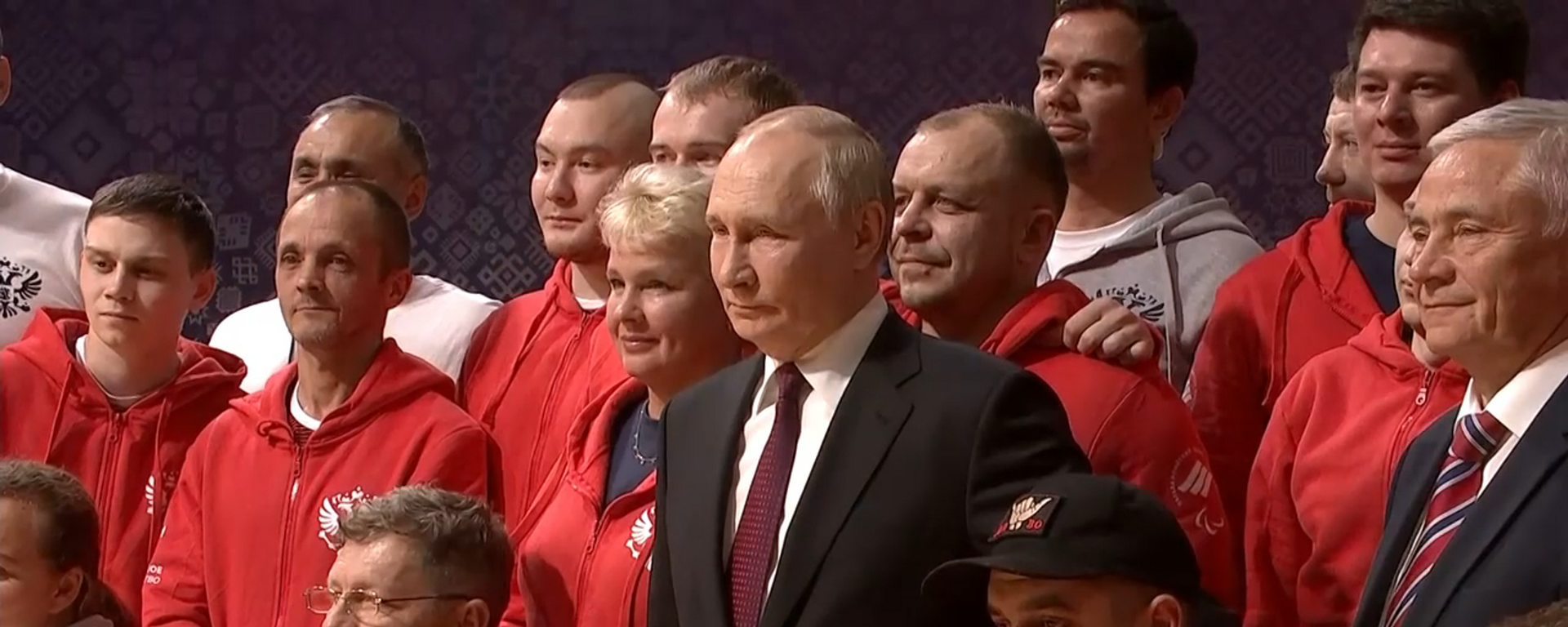 Tổng thống Putin: Chính trị hóa thể thao tạo động lực thêm cho vận động viên Nga giành chiến thắng Tổng thống Putin: Chính trị hóa thể thao tạo động lực thêm cho vận động viên Nga giành chiến thắng - Sputnik Việt Nam, 1920, 18.10.2024