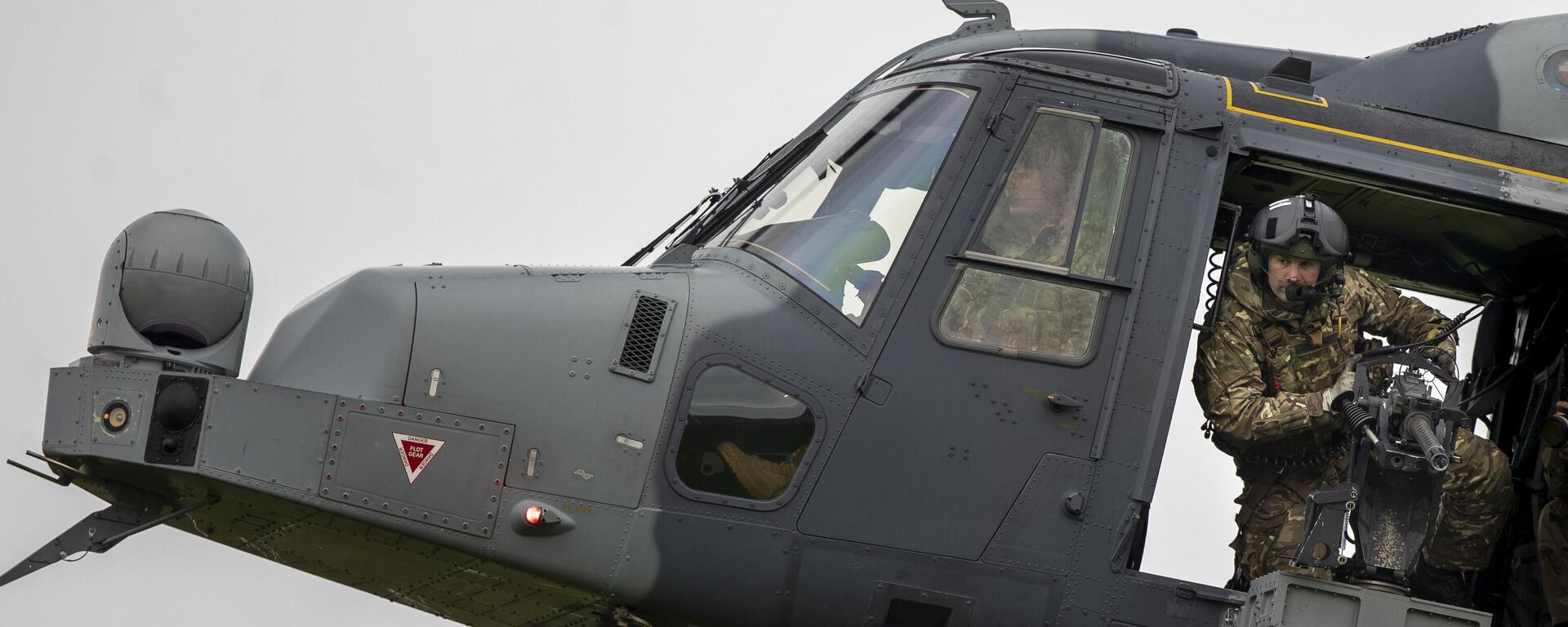 Các binh sĩ Quân đội Anh trong cuộc tập trận quân sự Burning Sword 2022, của NATO tại Litva - Sputnik Việt Nam, 1920, 14.05.2025